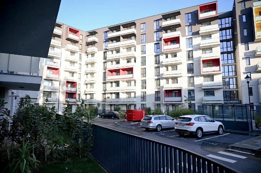 Apartament cu 3 camere decomandat în Tipografilor