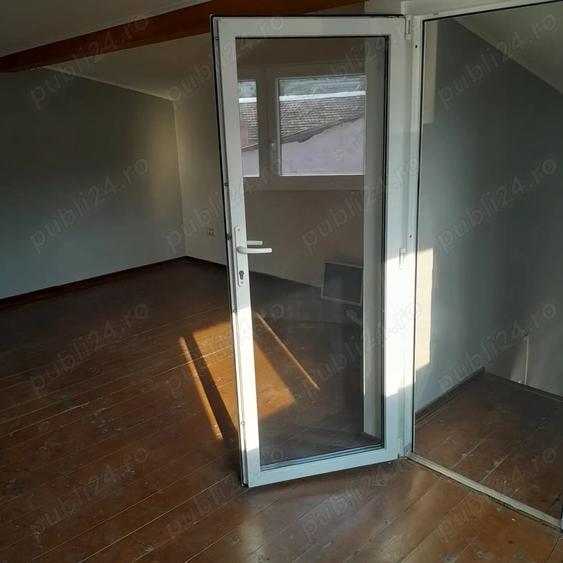 Spațiu comercial, de 42 mp, în Dâmbovița