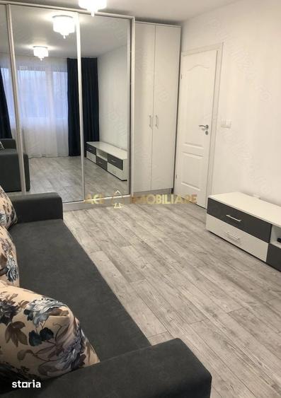 Apartament cu 3 camere în Drumul Taberei