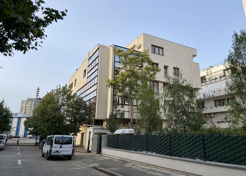 Birou, de 1,500 mp, în Dorobanți