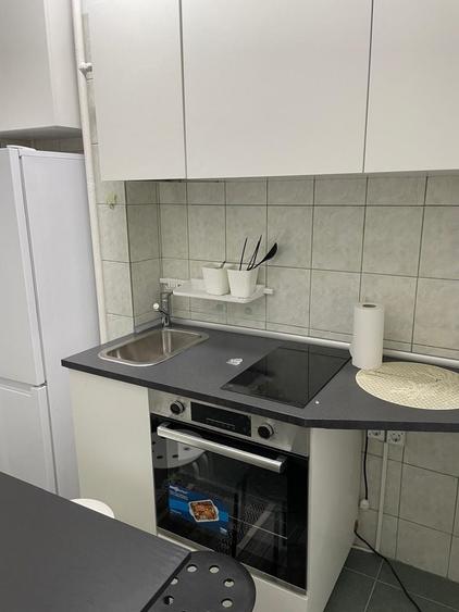 Garsonieră decomandată în Kogălniceanu