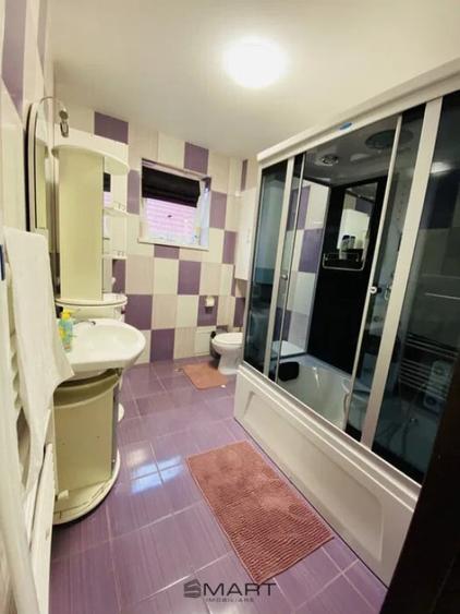 Apartament cu 4 camere decomandat în Turnișor