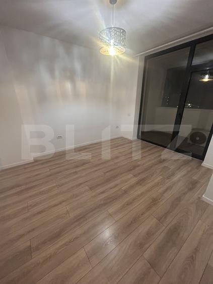Apartament cu 2 camere semidecomandat, mobilat în Torontalului