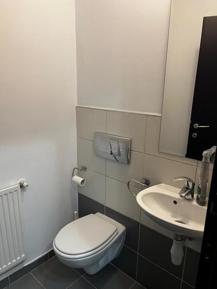Apartament cu 3 camere în Băneasa
