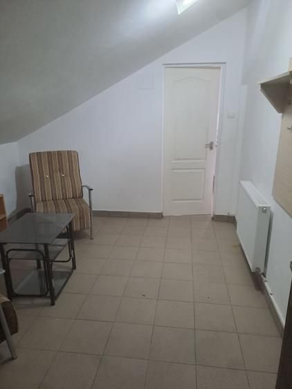 Inchiriez apartament 3 camere - 16