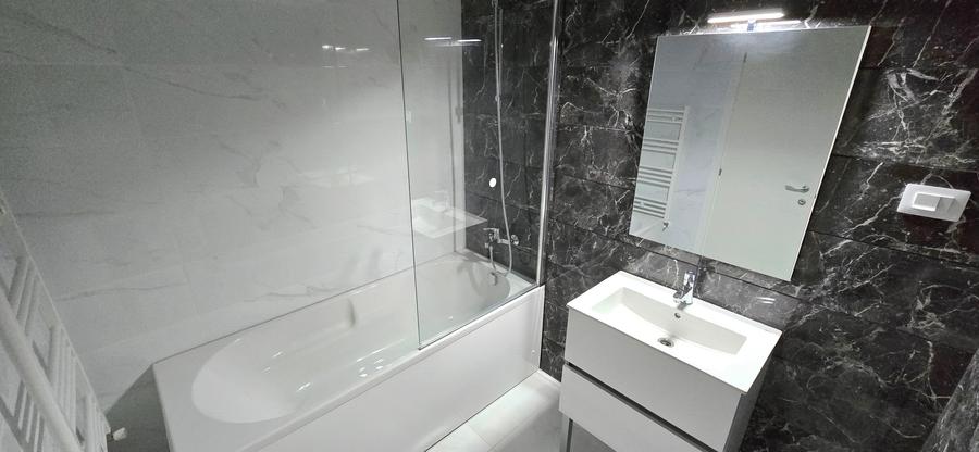 Apartament cu 2 camere decomandat în Frumoasa