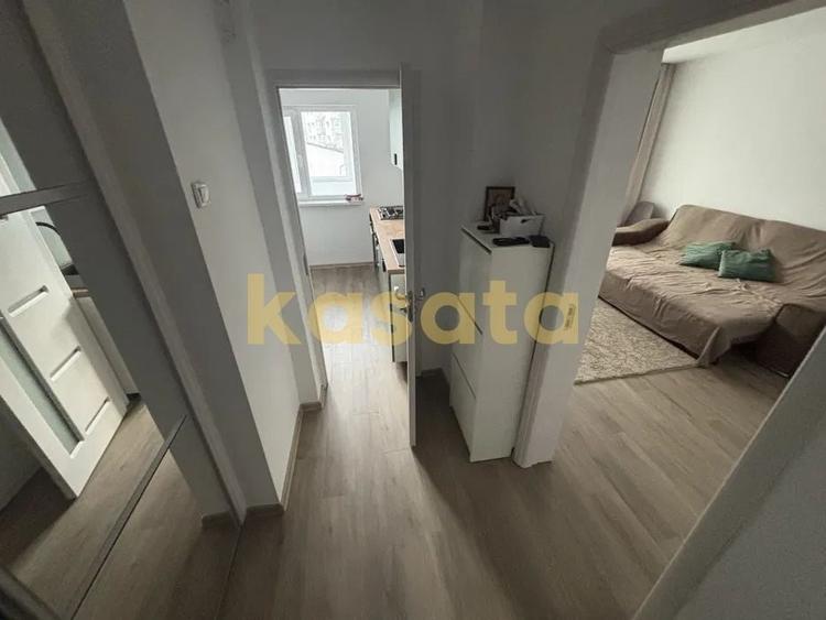 Apartament cu 2 camere semidecomandat, mobilat în Gorjului