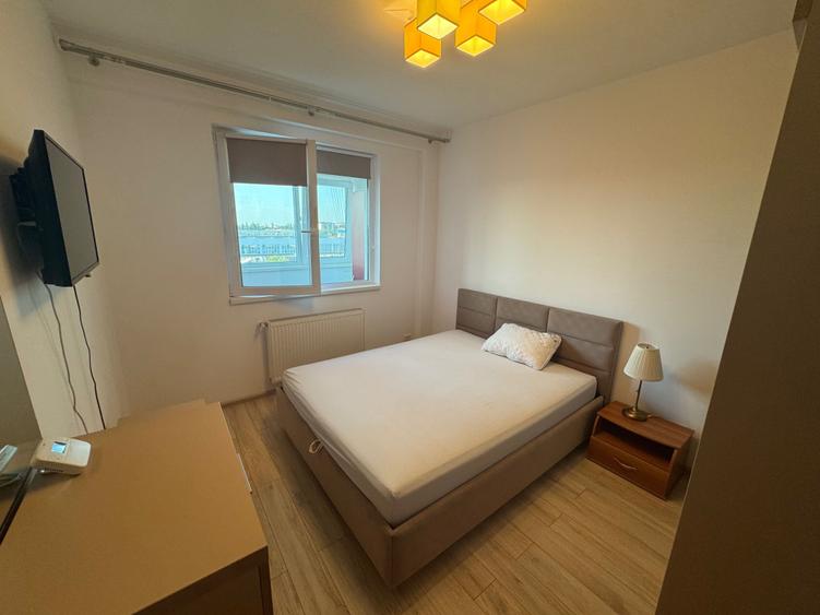 Apartament cu 2 camere semidecomandat în Păcii