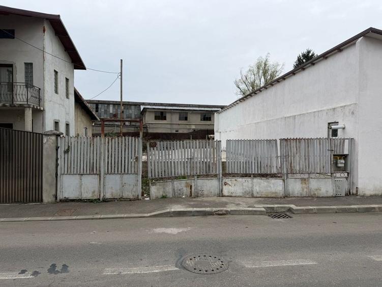 Spațiu comercial, în Central