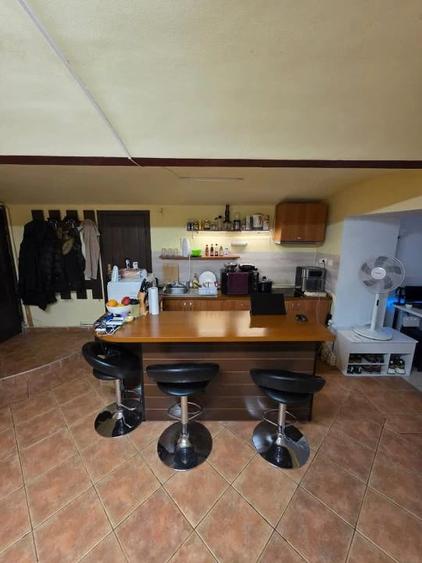 Apartament cu 2 camere semidecomandat în Medicină