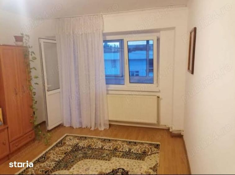 Apartament cu 2 camere decomandat în Școlilor