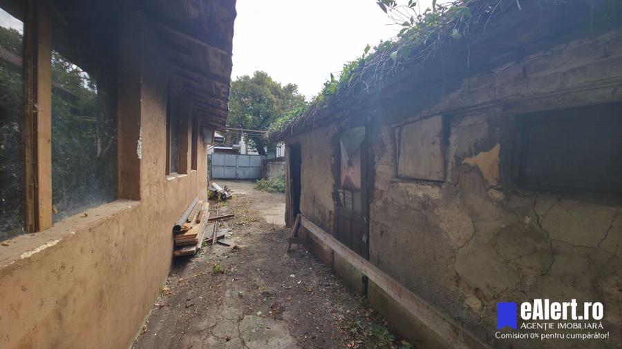 Teren Construcții intravilan de 297 mp, în Domenii