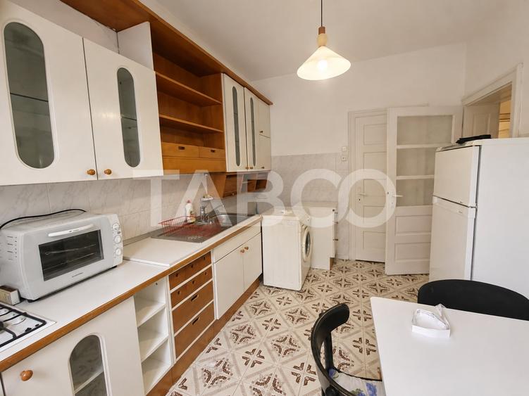 Apartament la casa de inchiriat 3 camere zona Sub Arini din Sibiu - 12
