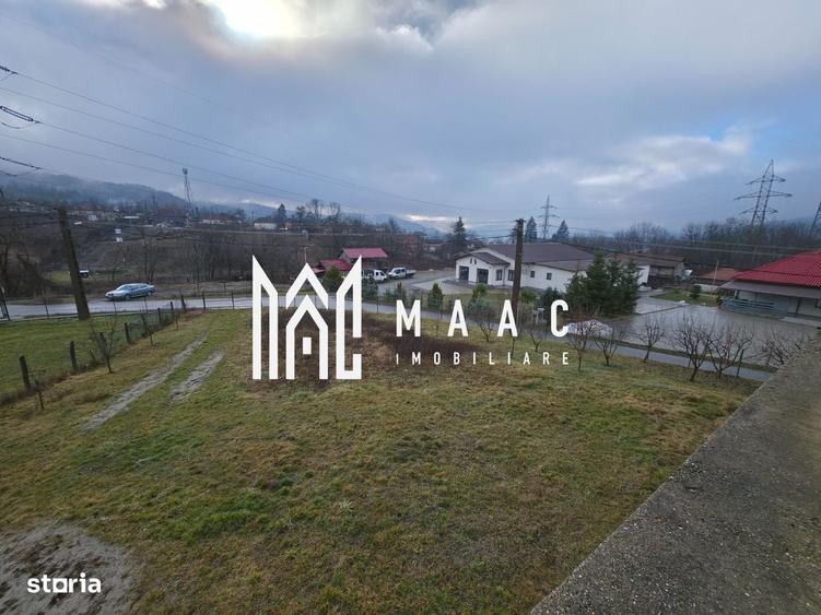 Casă cu 4 camere în Lupoaia