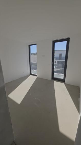 Casă individuală cu 4 camere cu Teren 400 Mp în Cetate