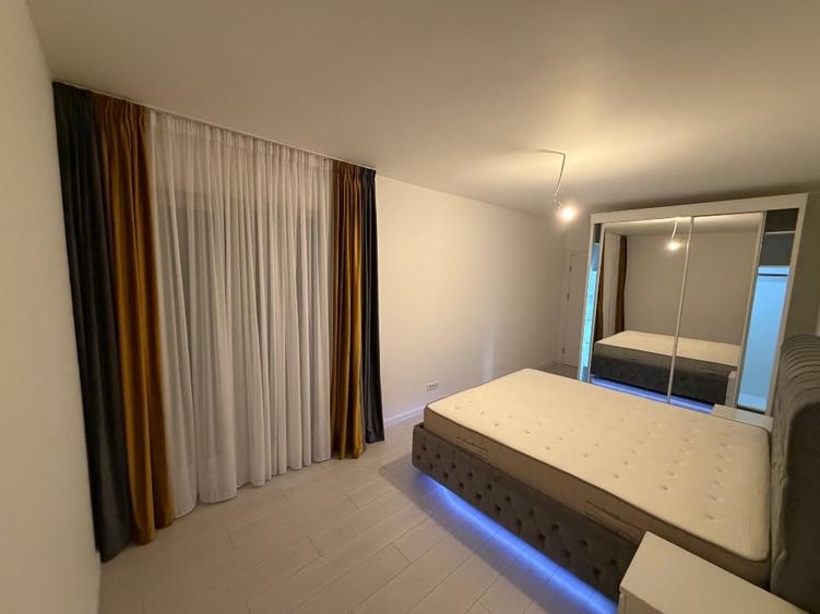 Apartament cu 2 camere decomandat, mobilat în Titan