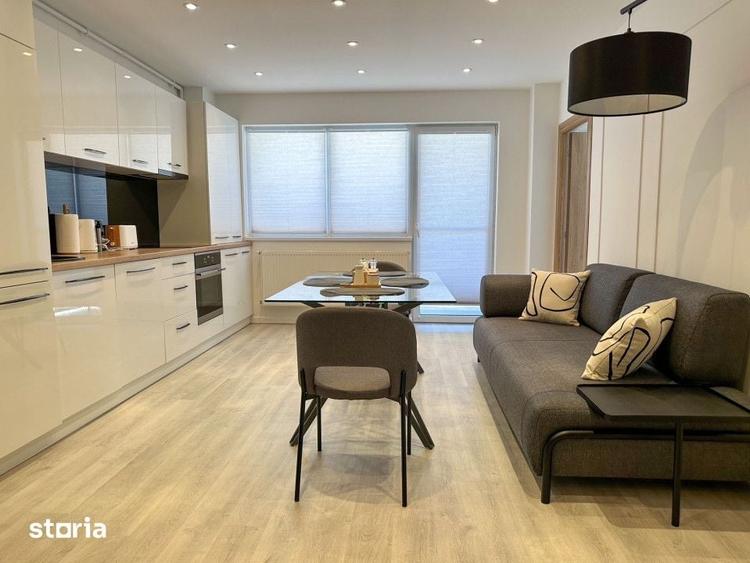 Apartament cu 4 camere semidecomandat în Baciu