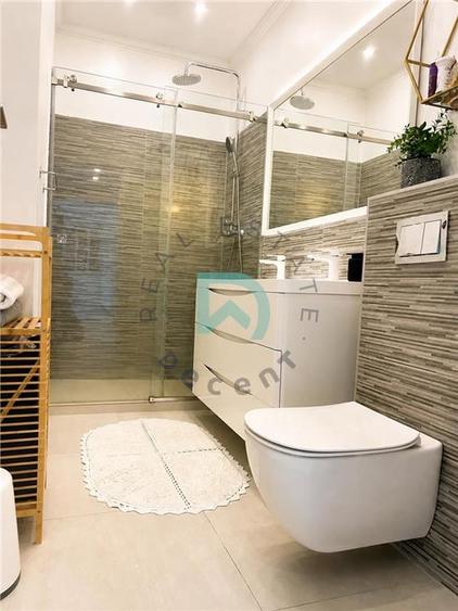 Apartament cu 3 camere decomandat, mobilat în Lazaret
