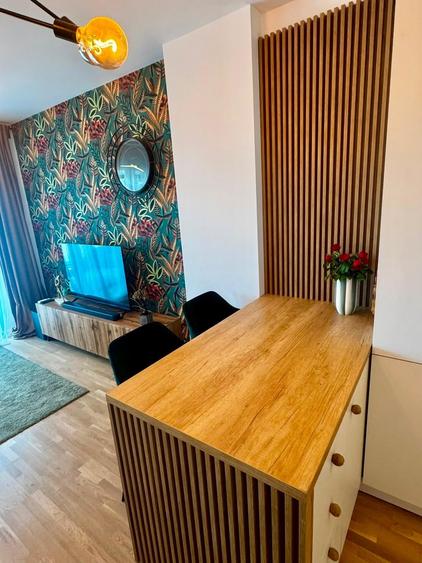 Apartament cu 2 camere semidecomandat, mobilat în Dămăroaia