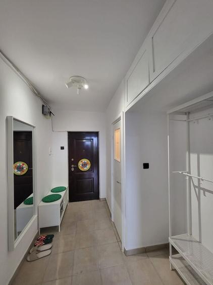 Apartament 2 camere, decomandat, mare, vedere parc IOR, metrou 5 min - 8