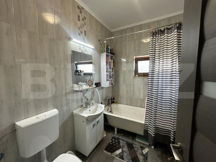 Casă cu 3 camere cu Teren 2170 Mp în Central