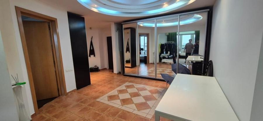 Apartament cu 2 camere în Ultracentral