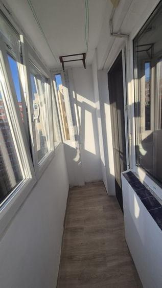 Apartament cu 2 camere semidecomandat, mobilat în Teiul Doamnei