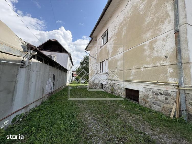 Casa tip duplex pe Calea Dumbravii, teren de 425 mp, 120 mp utili - 4