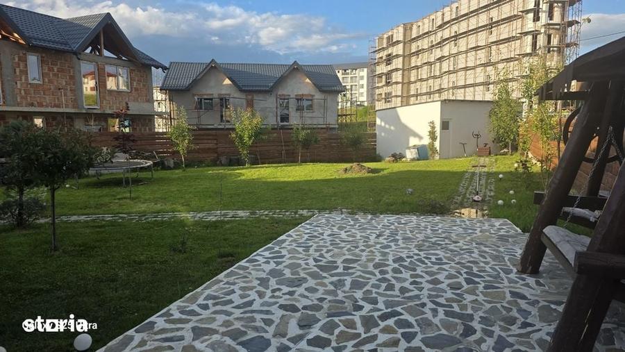 Casa cu 4 camere, garaj ?i pod in Visan - 9