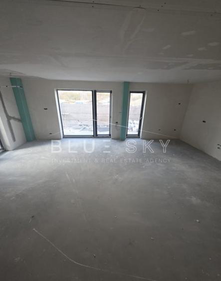 Apartament cu 3 camere decomandat în Inel I