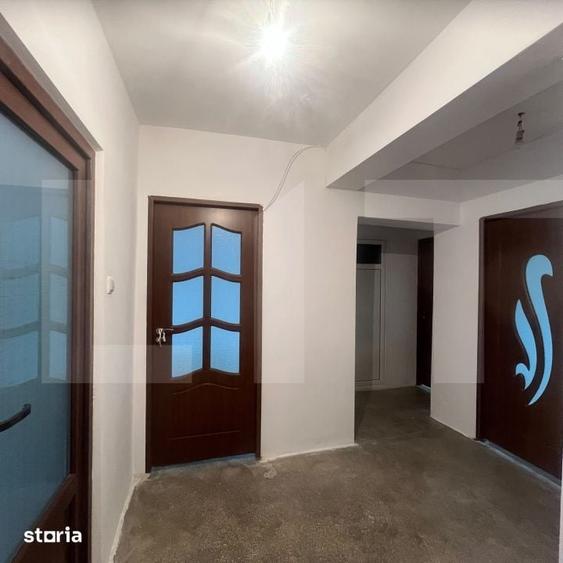 Apartament cu 3 camere decomandat în Central