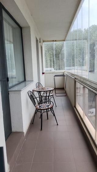 Apartament cu 3 camere decomandat în Tomis Nord