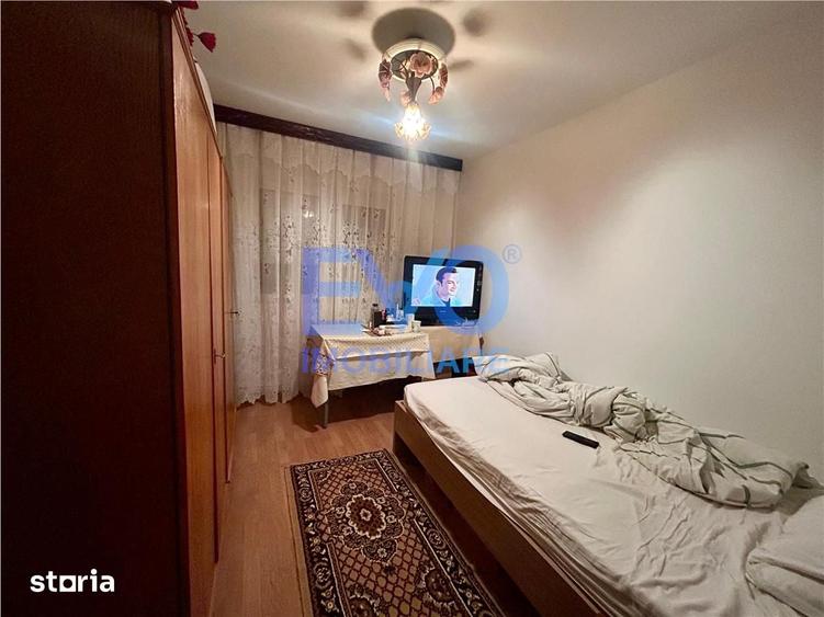 Apartament cu 3 camere decomandat în Frumoasa