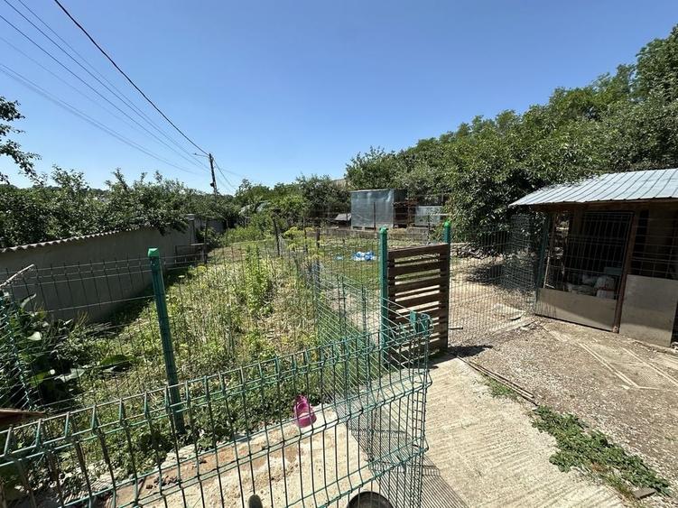 Casă cu 2 camere în Mareș