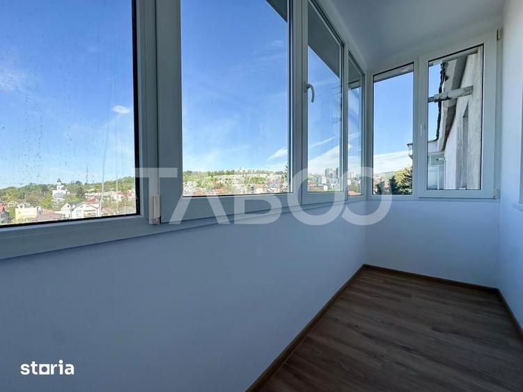 Apartament cu 3 camere decomandat, mobilat în Plopilor