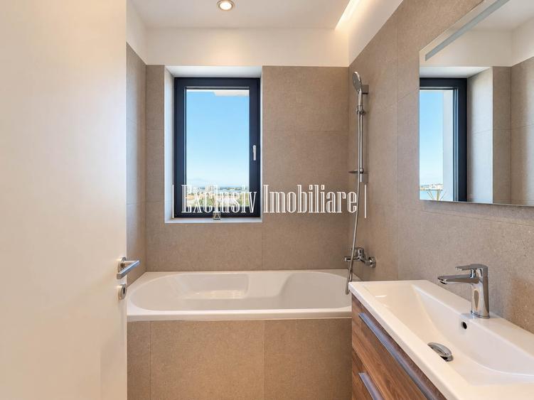 Apartament cu 3 camere decomandat în Tomis Plus