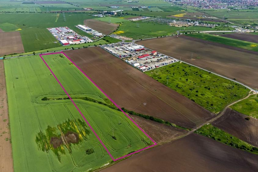 Teren Construcții intravilan de 50513 mp, în Nord-Est