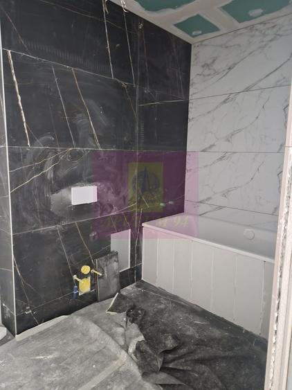 Apartament cu 2 camere decomandat în Pajura