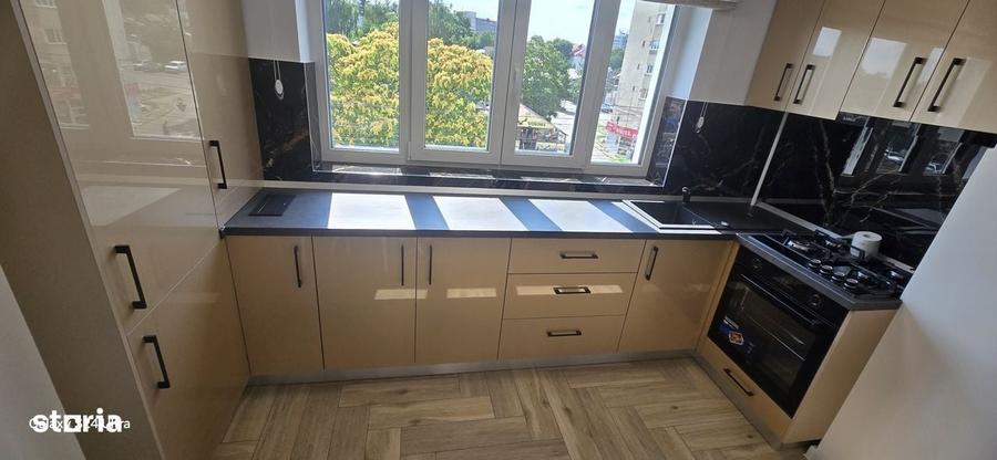 Apartament cu 3 camere în Ultracentral