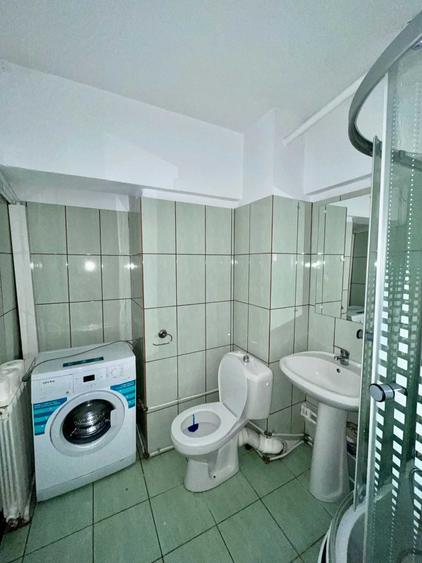 Persoana Fizica Inchiriez Apartament 2 Camere Decomandat, Pacurari (Etaj 2) - 2