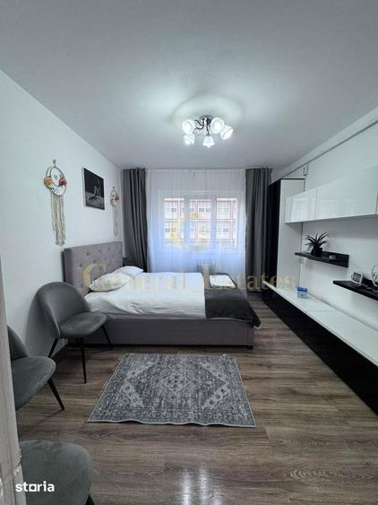 Garsoniera de inchiriat Ultracentral 370 euro - 5