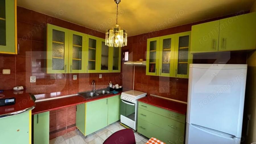 Casă cu 3 camere cu Teren 300 Mp în Cetate
