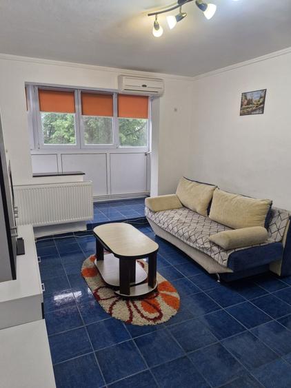 Apartament cu 2 camere semidecomandat în Plantelor
