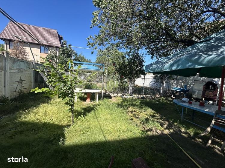Casa caramida, trei camere, 700 mp, str. Sfintii Apostoli - 1