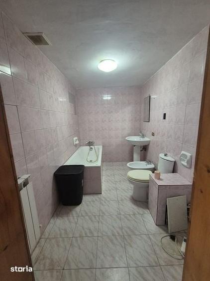 Apartament cu 2 camere decomandat în Rogerius