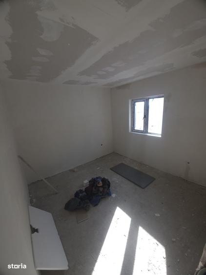 Casă cu 4 camere cu Teren 250 Mp în Clinceni