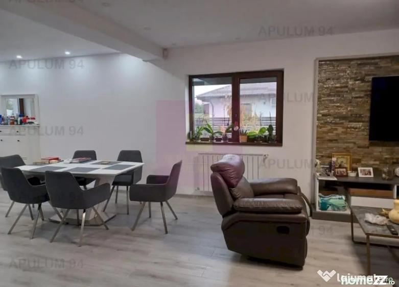 Casă cu 4 camere cu Teren 568 Mp în Săbăreni