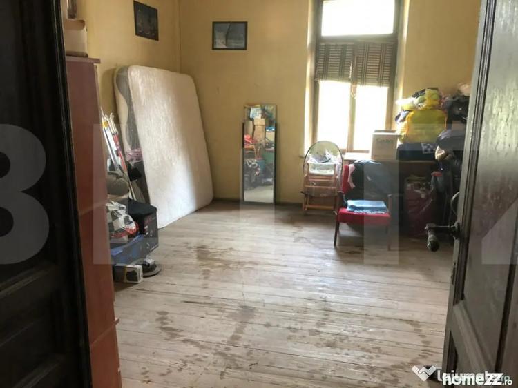 Casă cu 2 camere cu Teren 99 Mp în Central