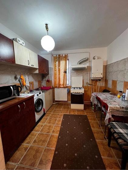 Apartament cu 2 camere nedecomandat în Socola
