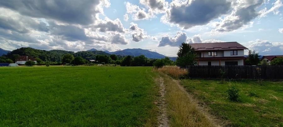 Teren Construcții intravilan de 600 mp, în Bunloc